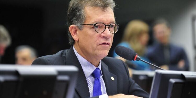 Laércio comemora a aprovação do Código de Defesa do Contribuinte