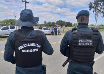 Polícia Militar recupera veículo roubado em Canindé