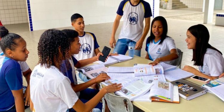 Saese 2022: escolas municipais iniciam aplicação de provas