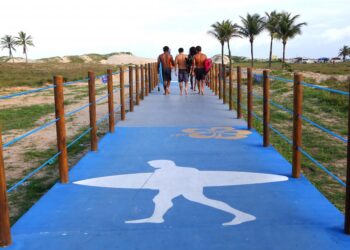 De cara nova, passarela do Havaizinho leva comodismo e segurança a aracajuanos e turistas