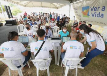 Programa Ver a Vida completa seis meses e já realizou mais de 55 mil procedimentos
