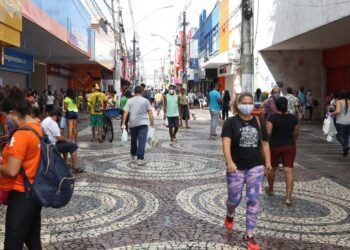 Saúde de Aracaju recomenda uso de máscaras para evitar nova onda de covid