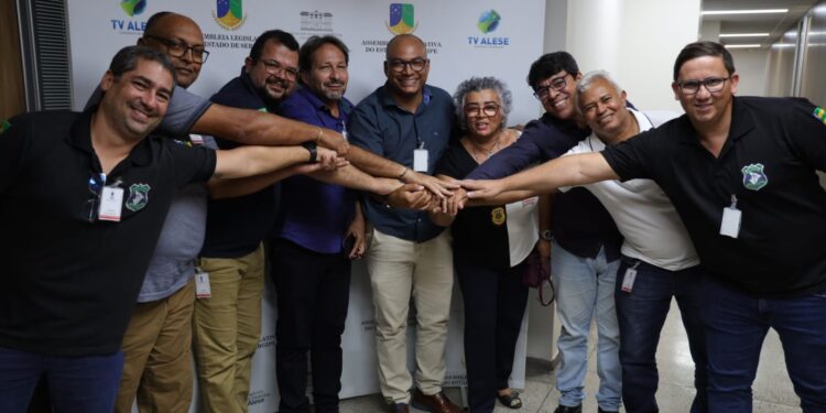 Policiais Civis comemoram aprovação de PL sobre nova nomenclatura