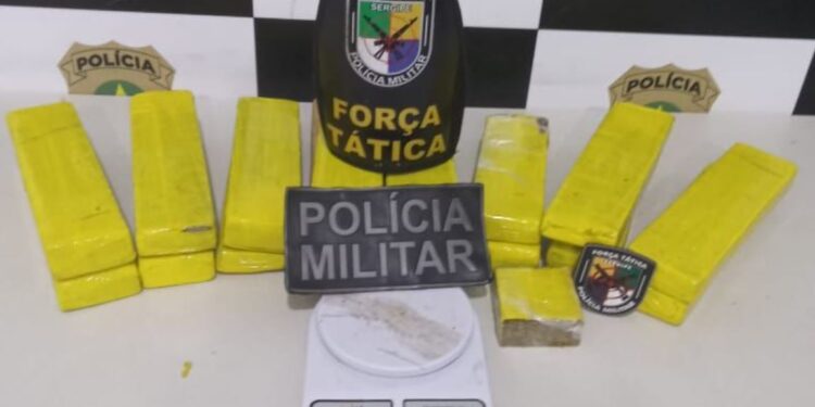 Polícia Militar apreende quase 10kg de drogas em Socorro