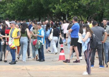 Segundo dia de Enem aborda questões cotidianas e pandemia