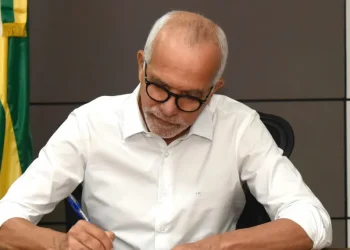 Prefeitura de Aracaju reduz expediente nesta sexta-feira, dia 30