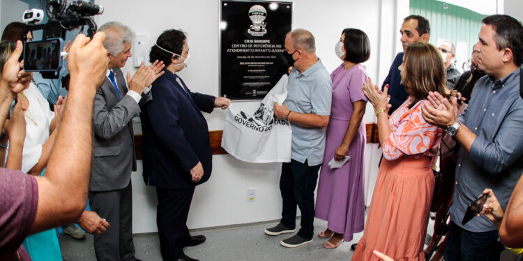 Belivaldo entrega primeiro centro especializado no Norte/Nordeste para crianças e adolescentes vítimas de violência sexual