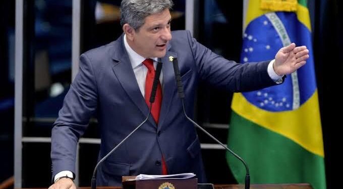 Rogério Carvalho atua contra novos cortes orçamentários nas universidades