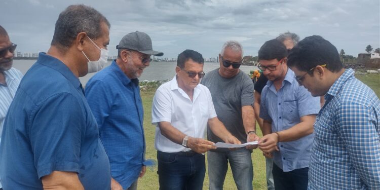 Barra dos Coqueiros vai ganhar árvore de Natal iluminada de 15 metros