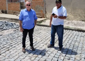Obras nos Conjuntos Santo Antônio e Maria do Carmo seguem avançando em Propriá