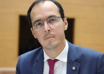 Deputado lamenta mais um aumento no gás de cozinha e no óleo diesel