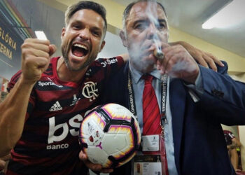 Flamengo aguarda o ‘sim’ de Vitor Pereira para poder fechar com um dos melhores jogadores do futebol sul-americano