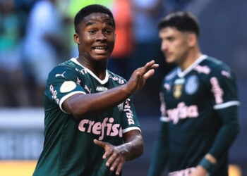 “Podem esperar…”; Endrick da às caras e ‘solta o verbo’ sobre permanência no Palmeiras até 2024