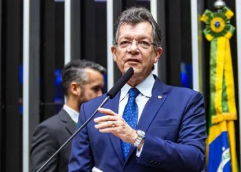 Laércio faz discurso de despedida da Câmara dos Deputados