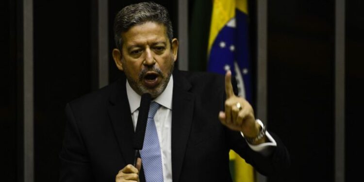 A 20 dias da posse, presidente da Câmara pede mais segurança no DF