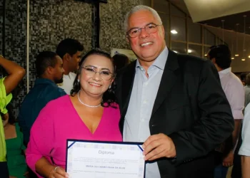 Carminha Paiva reforça seu compromisso de trabalhar pelo social e pelas mulheres