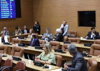 Aprovada PEC sobre responsabilidade de repasse de ICMS