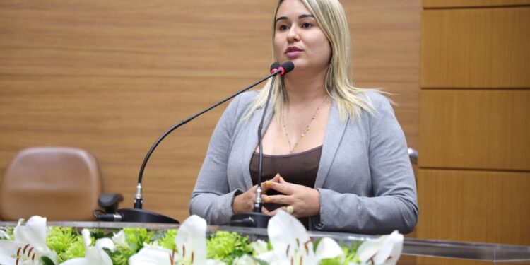 KItty Lima desta ‘Campanha Dezembro Verde’