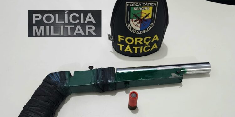 PM prende homem por porte ilegal de arma de fogo em Nossa Senhora do Socorro
