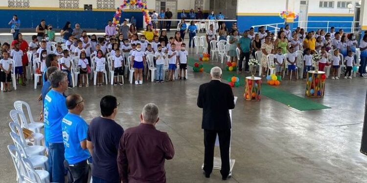 Alunos expõem seus talentos no 1º Concurso de Teatro de Itaporanga