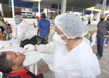 Testagem contra Covid-19 é ofertada no Terminal do Mercado em Aracaju