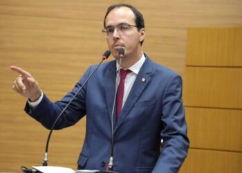 Georgeo pede revitalização das rodovias de acesso a Gararu, Itabi, Gracho e Feira Nova