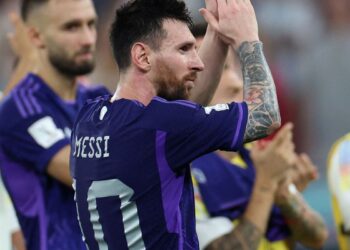 Argentina supera Polônia, mas ambas se classificam no Grupo C da Copa