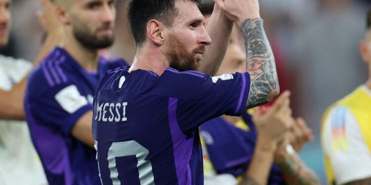 Argentina supera Polônia, mas ambas se classificam no Grupo C da Copa