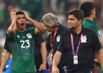 México vence sauditas, mas perde vaga às oitavas no saldo de gols