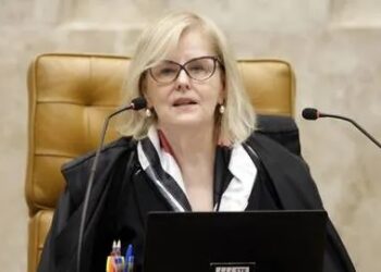Rosa Weber vota para derrubar orçamento secreto