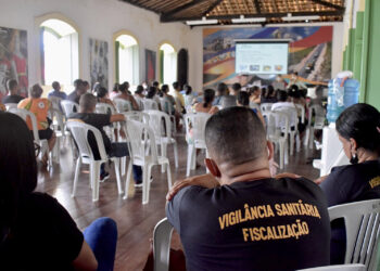 Vigilância Sanitária de São Cristóvão capacita comerciantes locais e garante fiscalização durante o FASC