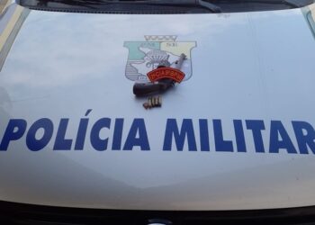 Polícia Militar prende homem por porte ilegal de arma de fogo em Santa Rosa de Lima