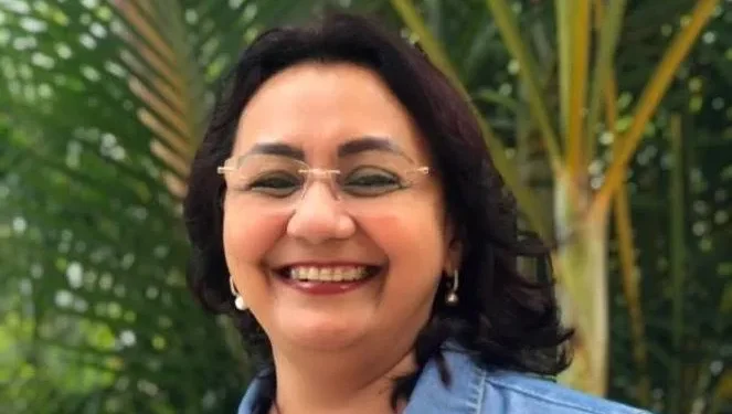 Carminha Paiva ganha destaque ao circular em eventos sociais, culturais e políticos em Sergipe