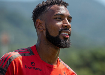 “Um dos melhores negócios já feito”; Flamengo acerta contratação de Gerson, valores ‘vazam’ e torcida vai à loucura