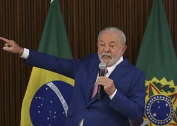 Lula diz que ‘quem fizer errado será convidado a deixar o governo’