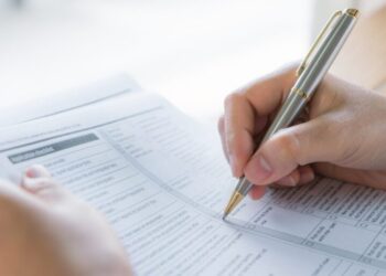 Concursos públicos reúnem 37 mil vagas com salários de até R$ 33,7 mil