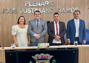 Nova Mesa Diretora da Câmara Municipal de Lagarto toma posse