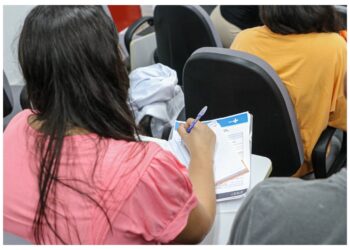 Núcleo Estadual de Educação Permanente em Saúde atua fortalecendo políticas públicas nos municípios sergipanos