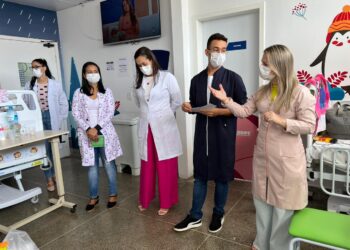 Hospital da Criança promove ação alusiva ao Janeiro Branco com pacientes, acompanhantes e funcionários
