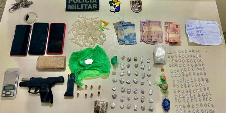 Polícia Militar fecha ponto de venda de droga em Maruim