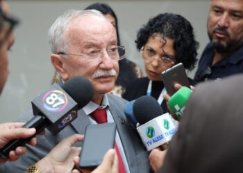 Em coletiva, presidente apresenta ações realizadas na Alese