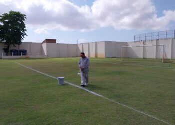 Prefeitura amplia ações de manutenção em praças esportivas de Aracaju