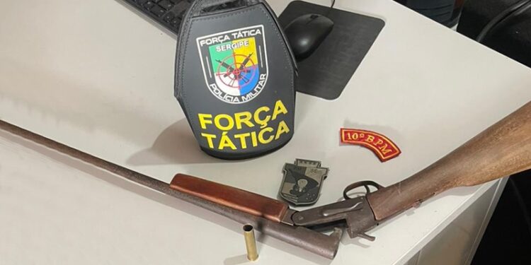 PM apreende arma de fogo em Nossa Senhora das Dores
