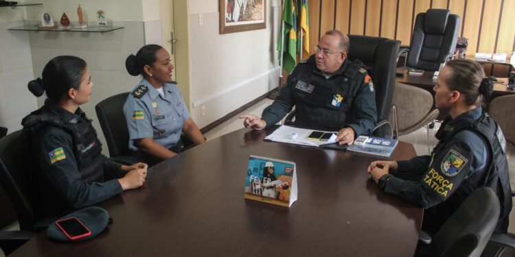 Oficiais femininas da Polícia Militar assumem unidades especializadas da Corporação