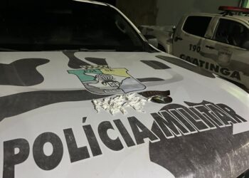 Polícia Militar prende suspeito de tráfico de drogas em Gararu