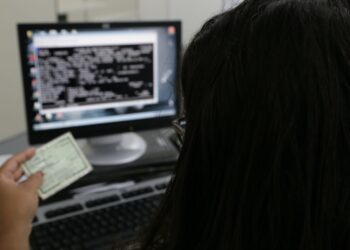 Certidão de antecedentes criminais passa a ser emitida em postos do Instituto de Identificação