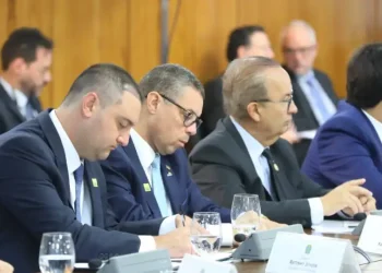 Em encontro de governadores com Lula, Fábio destaca importância de Canal de Xingó para Sergipe