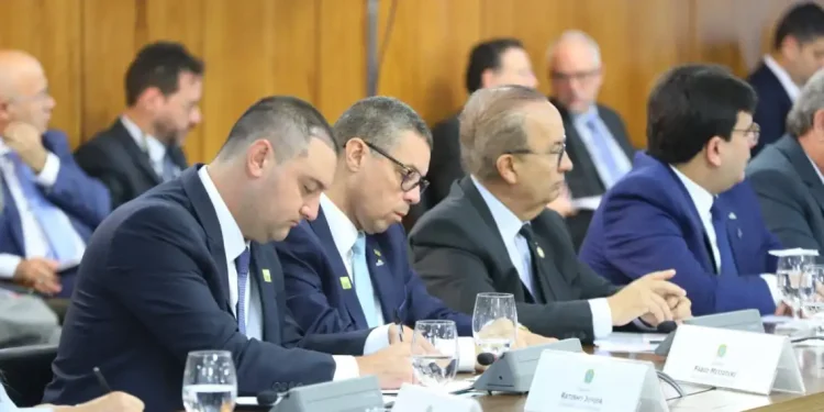 Em encontro de governadores com Lula, Fábio destaca importância de Canal de Xingó para Sergipe