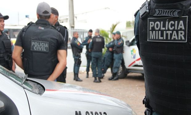 Depatri prende em flagrante mulher por suspeita de falsidade ideológica e uso de documento falso em Aracaju