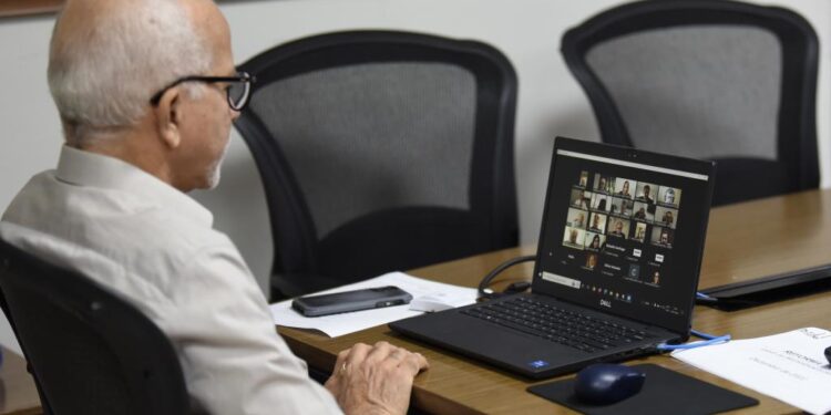 Presidente da FNP, Edvaldo se reúne com relator de PEC para mobilização por reforma tributária justa